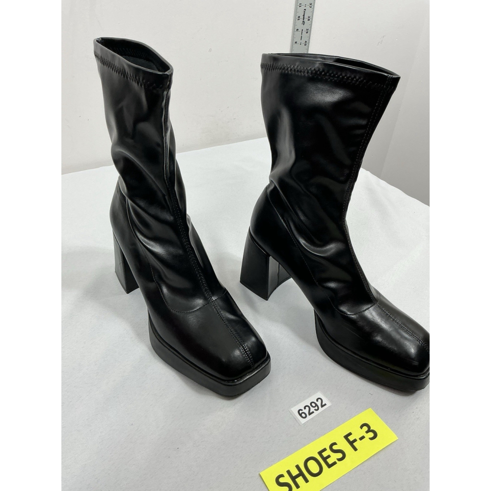 Womans Putu Midcalf Platform Pullon Boots Size 10 Black Block Heel Square Toe